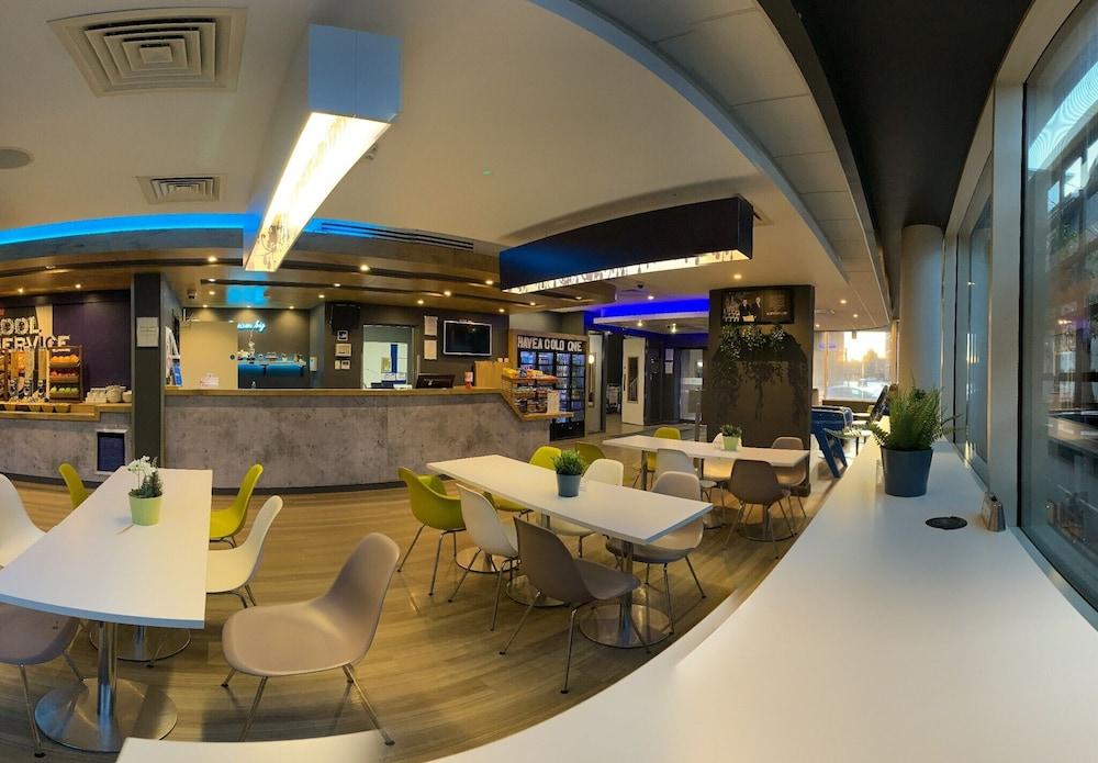 Ibis Budget Belfast City Centre Exterior foto